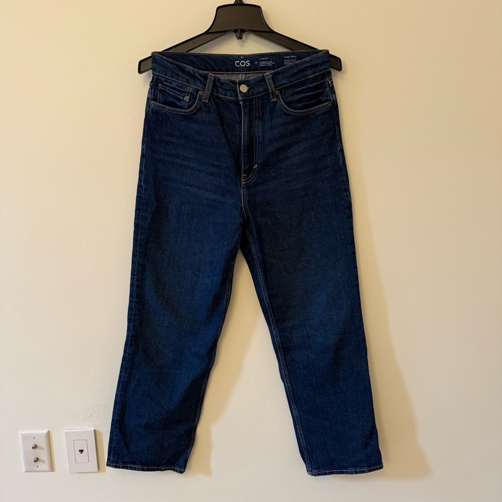 COS Straight Leg Extra High-Rise Ankle Jeans